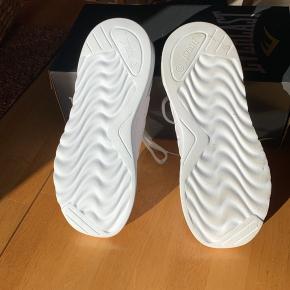 NIB Everlast sneakers - Picture 4 of 5